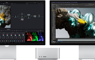 Studio Display monitor ja Studio Display XDR monitor, kumbki Mac Studio ühel küljel, ekraanidel on kunstniku töölaud, 3D-mudelite tarkvara ja tööriistad
