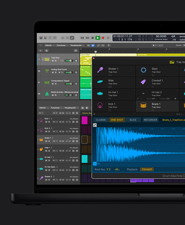 Pantalla de un iPad Pro de 13 pulgadas, herramientas de composición de Logic Pro, cuadrícula colorida con frases y Live Loops