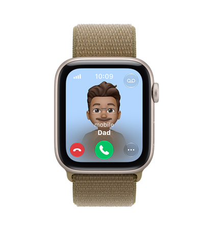 Apple Watch SE 3, aluminum case, starlight colour, screen shows incoming call from dad, right side exterior, Digital Crown dial, Sport Loop band, olive colour (earthy green)