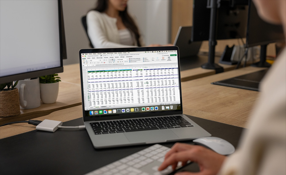 Økonomiafdelingen bruger Excel på Mac til regnskab og budgetlægning