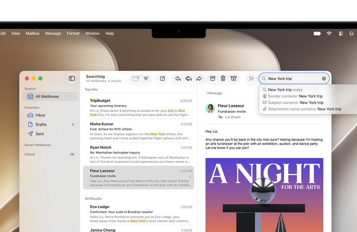 App Mail aberta no ecrã do MacBook, com emails relacionados com uma viagem a Nova Iorque; as palavras "Nova", "Iorque" e "viagem" estão destacadas a amarelo em cada email
